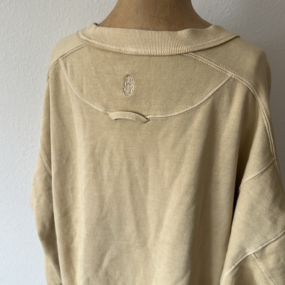 Free People Movement sz M Intercept Tunic Oatmilk Tan great pre owned, pockets - Picture 5 of 9